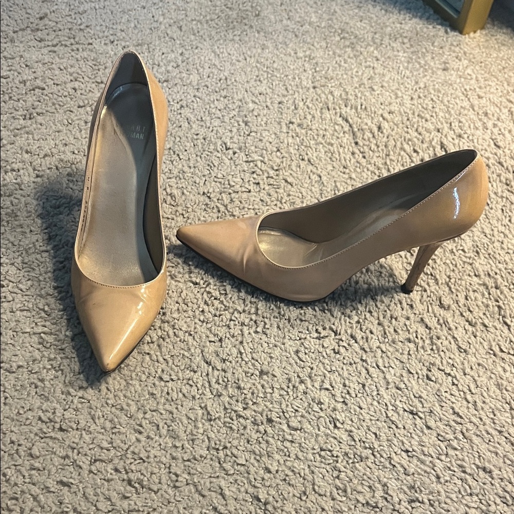 Elegant Tan Stuart Weitzman Women's Pumps